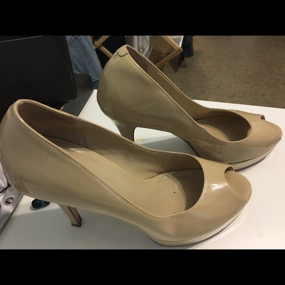 Cole Haan Nude Peep toe Pumps - Picture 3 of 4